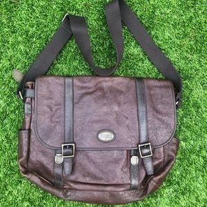 Authentic leather fossil messenger bag